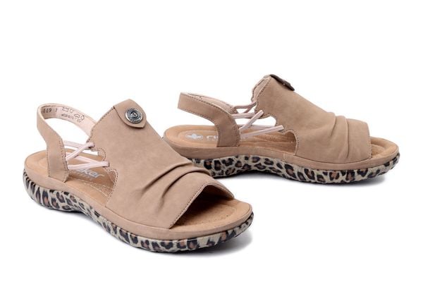RIEKER 64871-20 brown, sandały damskie. Brązowe sandały Rieker, bez wzorów, bez obcasa, bez zapięcia. Za 329.90 zł.