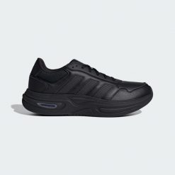BUTY SKÓRZANE CLOUDFOAM CUXXION. Brązowe buty treningowe adidas, bez wzorów, z gumy, bez zapięcia, trekkingowe. Za 399.00 zł.