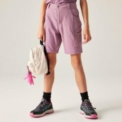 Kids Reprise III Krótki. Czerwone szorty Dare 2b, bez wzorów, z elastanu, sportowe. Za 229.99 zł.