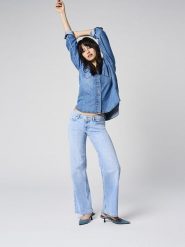 ONLY Dżinsy - Comfort fit - w kolorze błękitnym rozmiar: XS. Niebieskie jeansy ONLY, xs, bez wzorów, klasyczne. Za 104.64 zł.