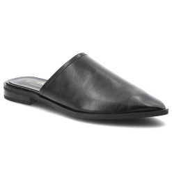 Klapki damskie S.Barski, cholewka ze skóry naturalnej licowej wsuwany fason, czarne, JC61-1004. Czarne klapki S.BARSKI, bez wzorów, ze skóry, bez obcasa, bez zapięcia. Za 239.00 zł.