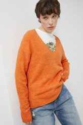 JDY sweter damski kolor pomarańczowy lekki. Brązowe swetry JDY, m, bez wzorów, z dzianiny, bez ramiączek. W wyprzedaży za 89.99 zł.