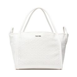 Torba Calvin Klein. Białe torby podróżne Calvin Klein, bez wzorów, z meshu. Za 469.99 zł.