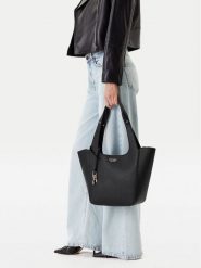Guess Torebka Calista HWBG73 34220 Czarny. Czarne torebki klasyczne Guess, z aplikacjami, ze skóry, bez dodatków. Za 449.99 zł.