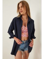 Happiness Istanbul Koszula w kolorze granatowym rozmiar: 40. Niebieskie koszule Happiness Istanbul, bez wzorów, bez kołnierzyka, bez ramiączek. Za 66.00 zł.