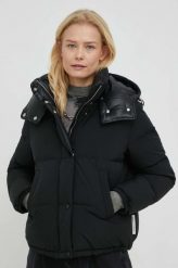Marc O'Polo kurtka puchowa damska kolor czarny zimowa oversize. Czarne kurtki Marc O'Polo, na zimę, bez wzorów, z puchu, bez kaptura. W wyprzedaży za 1,039.90 zł.
