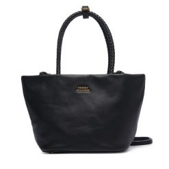 Torebka Tommy Hilfiger. Czarne torebki klasyczne Tommy Hilfiger, bez wzorów, klasyczne, bez dodatków. Za 849.99 zł.