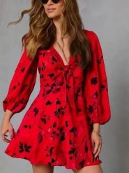 LA Angels Sukienka w kolorze czerwonym rozmiar: S. Czerwone sukienki LA Angels, s, bez wzorów, bez kołnierzyka, bez ramiączek, mini. Za 152.99 zł.