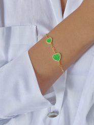 Les Favorites Pozłacana bransoletka z elementami ozdobnymi rozmiar: onesize. Zielone bransoletki Les Favorites, z cyrkonią, pozłacane. Za 165.99 zł.