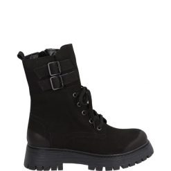 CZARNE TRZEWIKI DAMSKIE 9950 BLACK. Czarne botki Venezia, bez wzorów, z nubiku, bez obcasa, bez zapięcia. Za 269.00 zł.