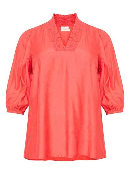 KAFFE curve Bluzka w kolorze czerwonym rozmiar: 48. Czerwone bluzki KAFFE curve, s, bez wzorów, z wiskozy, klasyczne, bez kołnierzyka, bez ramiączek. Za 153.71 zł.