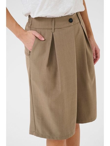 CULTURE Bermudy w kolorze jasnobrązowym rozmiar: 38. Brązowe szorty Culture, bez wzorów. Za 110.04 zł.