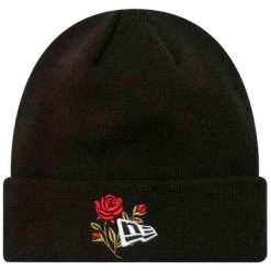 Czapka z daszkiem damska New Era Metallic Bobble Knit Beanie New York Yankees. Brązowe czapki z daszkiem New Era, na jesień, bez wzorów. Za 139.99 zł.
