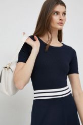 Tommy Hilfiger t-shirt damski kolor granatowy. Niebieskie t-shirty Tommy Hilfiger, bez wzorów, bez kołnierzyka, bez ramiączek. Za 269.99 zł.
