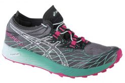 Buty do biegania damskie Asics Fujispeed. Czarne buty do biegania ASICS, bez wzorów, z materiału, bez zapięcia, do biegania. Za 499.99 zł.