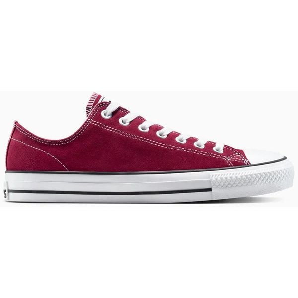 Buty sportowe Converse Ctas Pro. Czerwone buty sportowe lifestyle Converse, bez wzorów, bez zapięcia. Za 390.00 zł.