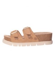 Yokono Skórzane klapki w kolorze beżowym rozmiar: 38. Brązowe klapki Yokono, bez wzorów, klasyczne, z otwartym noskiem, bez obcasa, bez zapięcia. Za 147.80 zł.