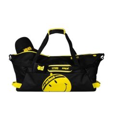 Torba Duffle Prince x Smiley. Czarne torby sportowe PRINCE, bez wzorów, na ramię, duże. Za 340.05 zł.