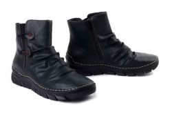 RIEKER 55052-54 green, botki damskie. Zielone botki Rieker, bez wzorów, z gumy, bez obcasa, bez zapięcia. Za 215.94 zł.