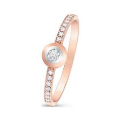 W.KRUK Unikalny Pierścionek - , Brylant 0,17ct - ZFT/PB+211K. Czerwone pierścionki W.KRUK, z brylantem, złote. Za 4,990.00 zł.