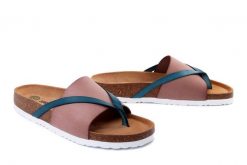DR. BRINKMANN 700510-08 sanda/petrol, klapki damskie. Brązowe klapki Dr. Brinkmann, bez wzorów, ze skóry, bez obcasa, bez zapięcia. Za 239.90 zł.