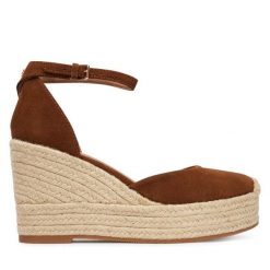 Espadryle BOSS. Brązowe espadryle Boss, bez wzorów, bez obcasa. Za 799.99 zł.