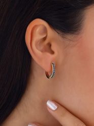 Nakkash Pozłacane kolczyki-kreole z cyrkoniami rozmiar: onesize. Żółte kolczyki Nakkash, z cyrkonią, pozłacane. Za 45.95 zł.