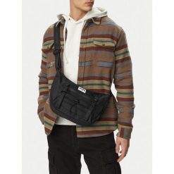 Torebka Billabong. Czarne listonoszki Billabong, bez wzorów, bez dodatków. Za 59.99 zł.
