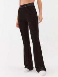 Fracomina Spodnie dresowe FR23WVA016F44101 Czarny Relaxed Fit. Czarne spodnie dresowe Fracomina, bez wzorów, z dresówki. Za 349.99 zł.