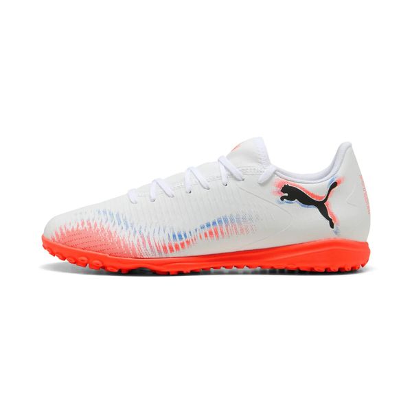 Buty piłkarskie Puma Future 8 Play TT. Białe buty do biegania Puma, bez wzorów, z syntetyku, bez zapięcia, do biegania. Za 109.00 zł.
