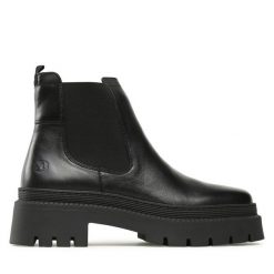 Botki Caprice. Czarne botki Caprice, bez wzorów, bez obcasa, na płaskiej podeszwie, bez zapięcia. Za 359.99 zł.