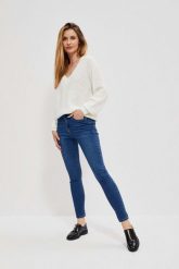 Jeansy skinny ze średnim stanem ciemnoniebieskie. Niebieskie jeansy MOODO, xs, bez wzorów, z bawełny, długie. W wyprzedaży za 44.99 zł.