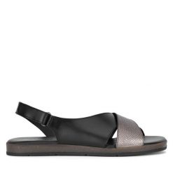 Sandały Lasocki. Czarne sandały Lasocki, bez wzorów, bez obcasa, na płaskiej podeszwie, bez zapięcia. Za 149.99 zł.