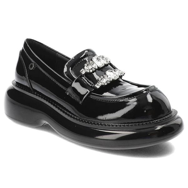 Czarne Półbuty Tuffoni Damskie Eleganckie Obuwie. Czarne półbuty wsuwane Tuffoni, bez wzorów, ze skóry, eleganckie, bez obcasa. Za 696.99 zł.