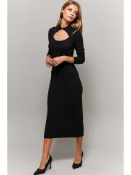 So You Sukienka w kolorze czarnym rozmiar: S. Czarne sukienki So You, na imprezę, s, bez wzorów, bez kołnierzyka, bez ramiączek, maxi. Za 74.81 zł.