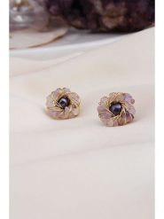 Pierres delicates Kolczyki-wkrętki z perłami w kolorze tahiti rozmiar: onesize. Różowe kolczyki Pierres delicates, z ametystem, z mosiądzu. Za 63.95 zł.