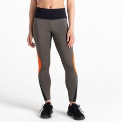 Damskie legginsy Dare 2B Move. Zielone legginsy Dare 2b, bez wzorów, sportowe. W wyprzedaży za 217.00 zł.