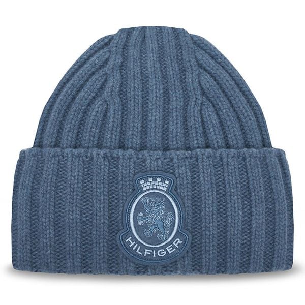 Czapka Tommy Hilfiger. Niebieskie czapki zimowe Tommy Hilfiger, bez wzorów. Za 349.99 zł.