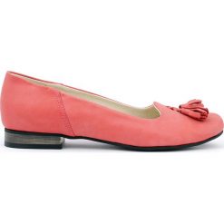 Klasyczne baleriny z chwostem - skóra naturalna - model 009 - kolor czerwony. Czerwone baleriny Zapato, bez wzorów, z materiału, biznesowe, z okrągłym noskiem, bez obcasa, na obcasie, bez zapięcia. W wyprzedaży za 239.20 zł.