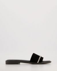 KLASYCZNE KLAPKI DAMSKIE 15595 CAMOS NERO. Klapki Venezia, bez wzorów, ze skóry, klasyczne, bez obcasa, bez zapięcia. Za 199.00 zł.