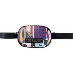 Saszetka Love Moschino. Nerki i saszetki Love Moschino. Za 589.00 zł.