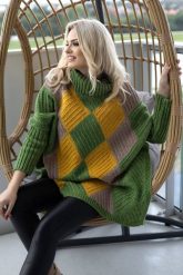 Kolorowy sweter jak ponczo z golfem wzór w romby zielony. Zielone swetry PeeKaBoo, uniwersalny, bez wzorów, eleganckie, bez ramiączek. Za 329.00 zł.