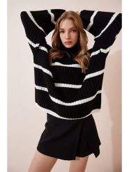 Happiness Istanbul Sweter w kolorze czarno-kremowym rozmiar: onesize. Czarne swetry Happiness Istanbul, bez wzorów, prążkowane, bez ramiączek. Za 73.99 zł.