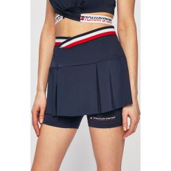Tommy Sport - Szorty sportowe. Szorty sportowe marki Tommy Sport. Za 269.90 zł.