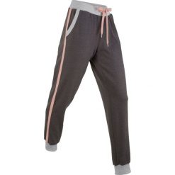 Miękkie spodnie dresowe, długie bonprix antracytowy melanż. Spodnie dresowe marki bonprix. Za 79.99 zł.