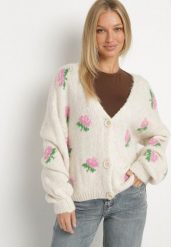Jasnobeżowy Kardigan Oversize z Domieszką Wełny w Kwiatowy Wzór Nelenea. Brązowe swetry Born2be, bez wzorów, z jeansu, bez ramiączek. Za 169.99 zł.