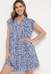 Niebieska Bawełniana Sukienka o Rozkloszowanym Kroju Oversize Liravina. Niebieskie sukienki Born2be, na co dzień, l, bez wzorów, z bawełny, eleganckie, bez kołnierzyka, bez ramiączek, midi, oversize. W wyprzedaży za 38.24 zł.