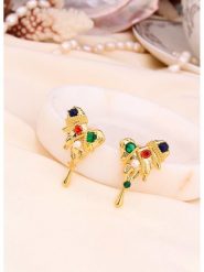 L'Atelier de Gaia Pozłacane kolczyki-wkrętki z perłami i cyrkoniami rozmiar: onesize. Białe kolczyki L'Atelier de Gaia, z cyrkonią, pozłacane. Za 43.99 zł.