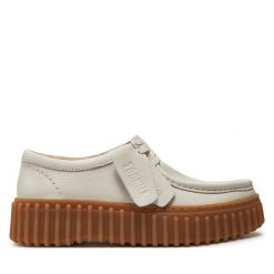 Półbuty Clarks. Półbuty wsuwane Clarks, bez wzorów, bez obcasa, na płaskiej podeszwie. Za 369.99 zł.