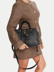 Guess Torebka Erenia HWSO78 38060 Czarny. Czarne torebki klasyczne Guess, z aplikacjami, ze skóry, bez dodatków. Za 539.99 zł.